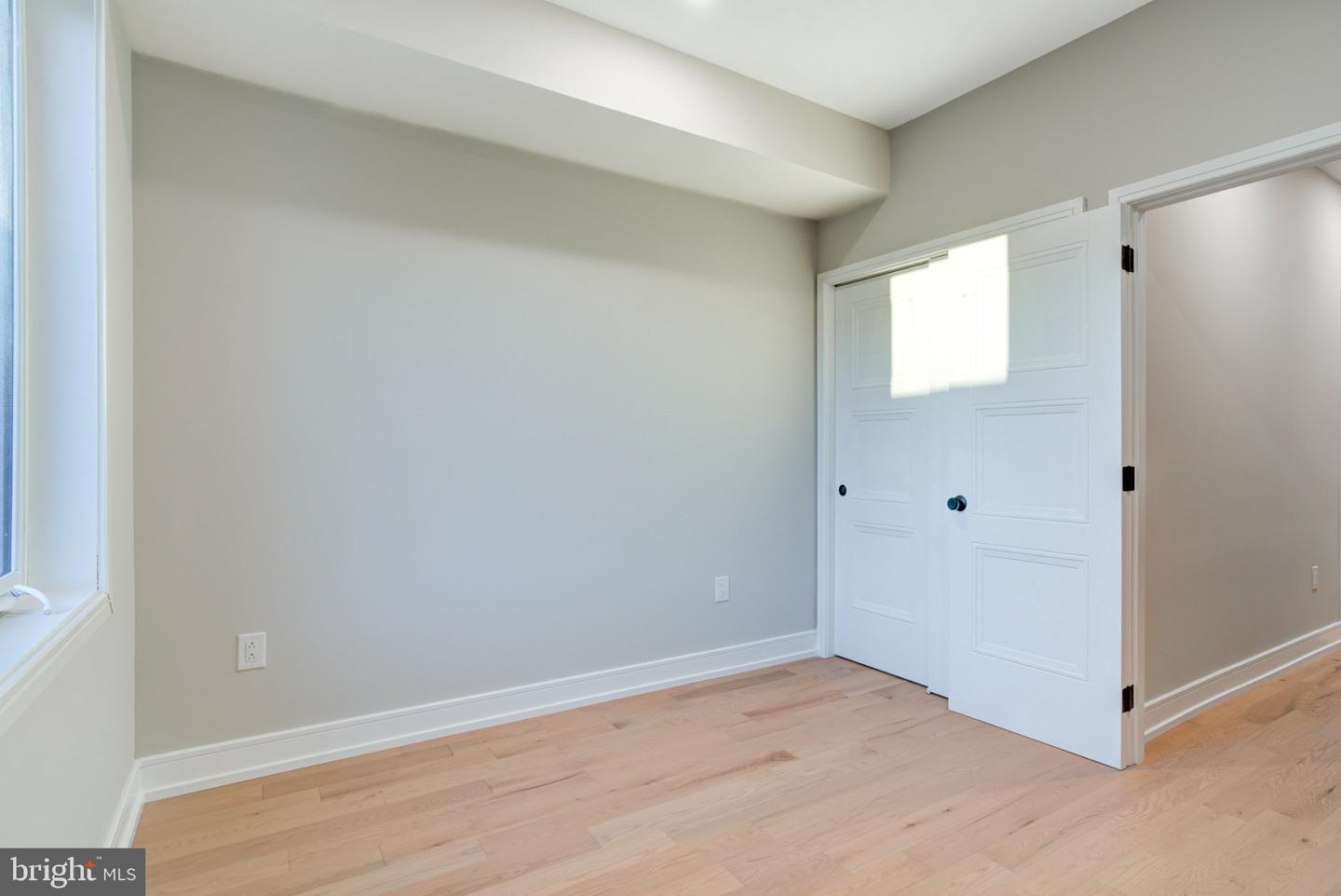 1620 N Randolph St Property Photo 18
