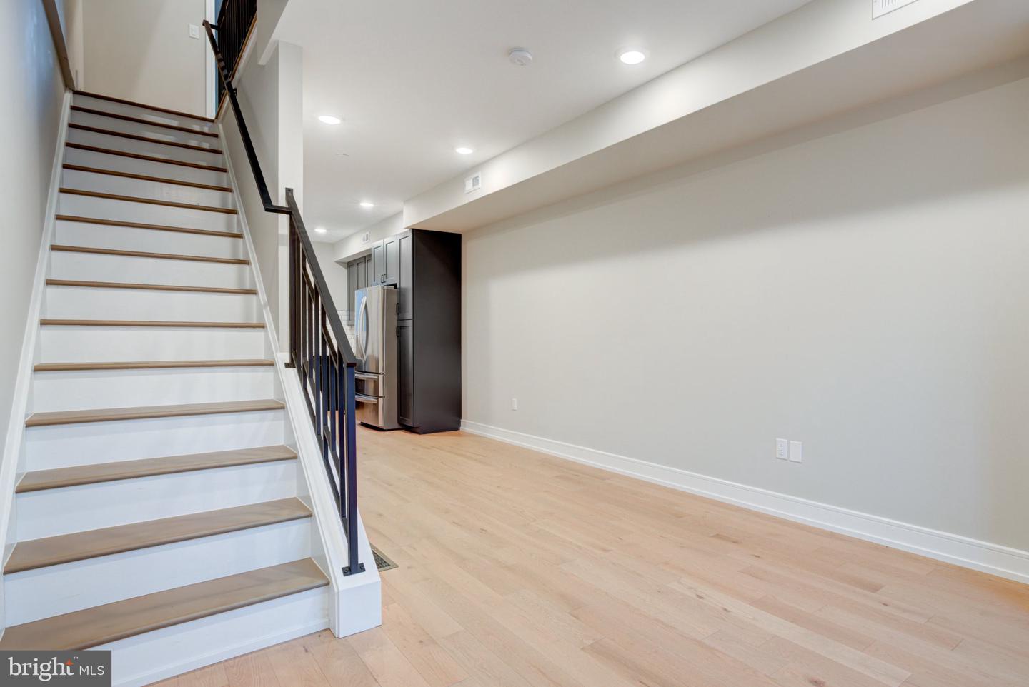 1620 N Randolph St Property Photo 21