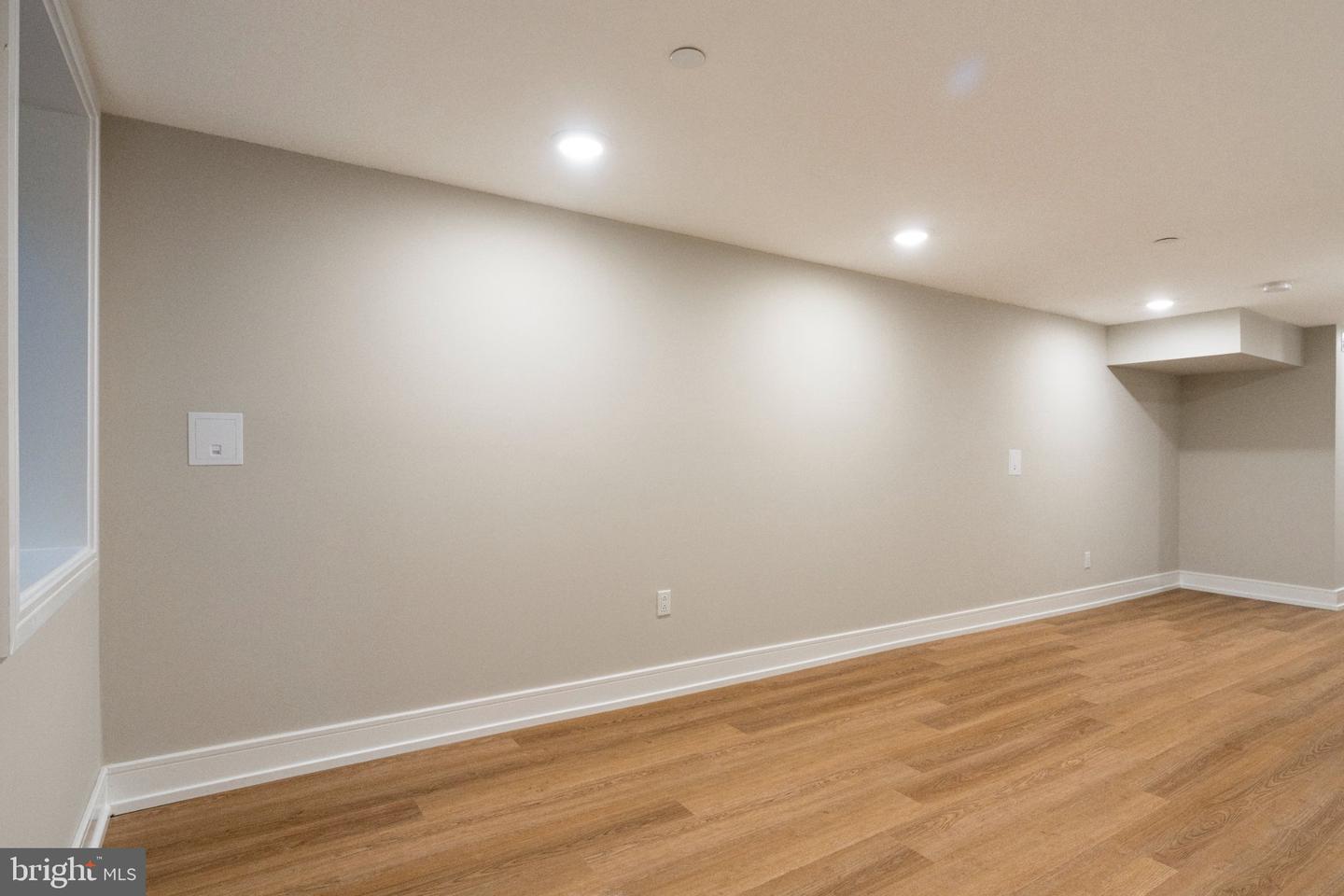 1620 N Randolph St Property Photo 26