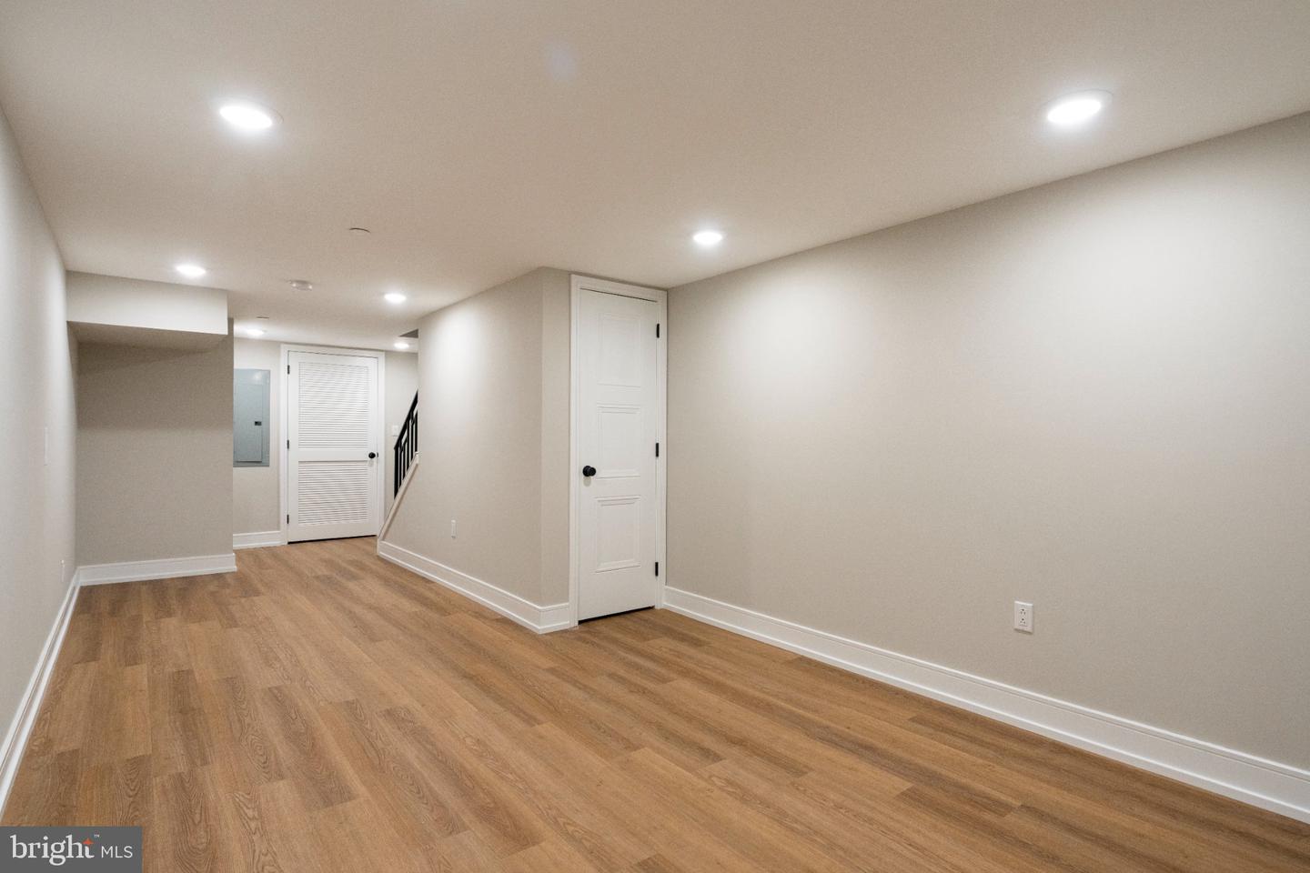 1620 N Randolph St Property Photo 27