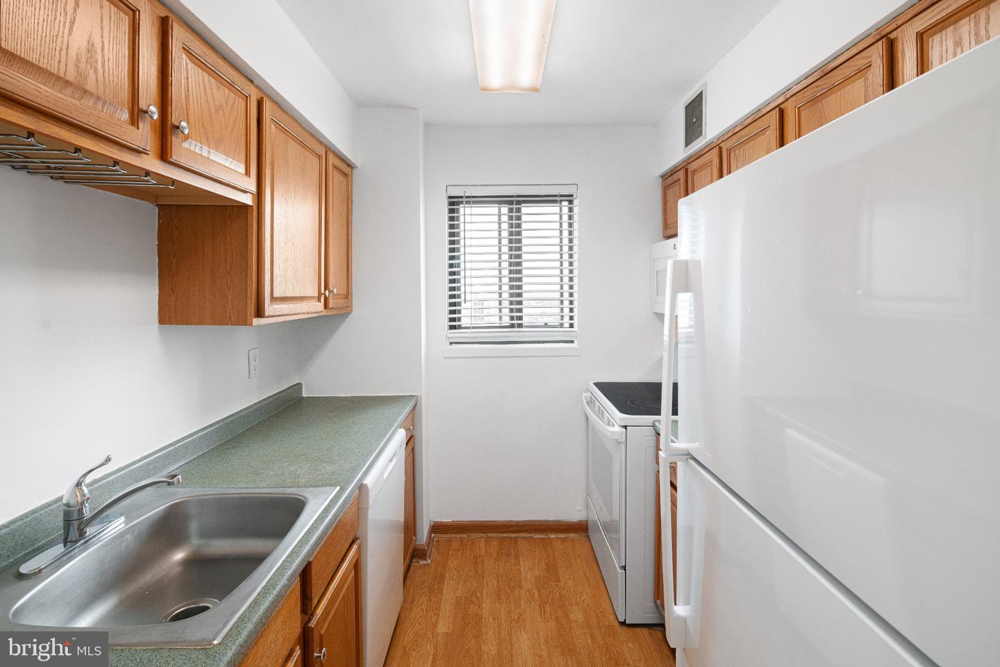 1420 Locust St #33r Property Photo 7