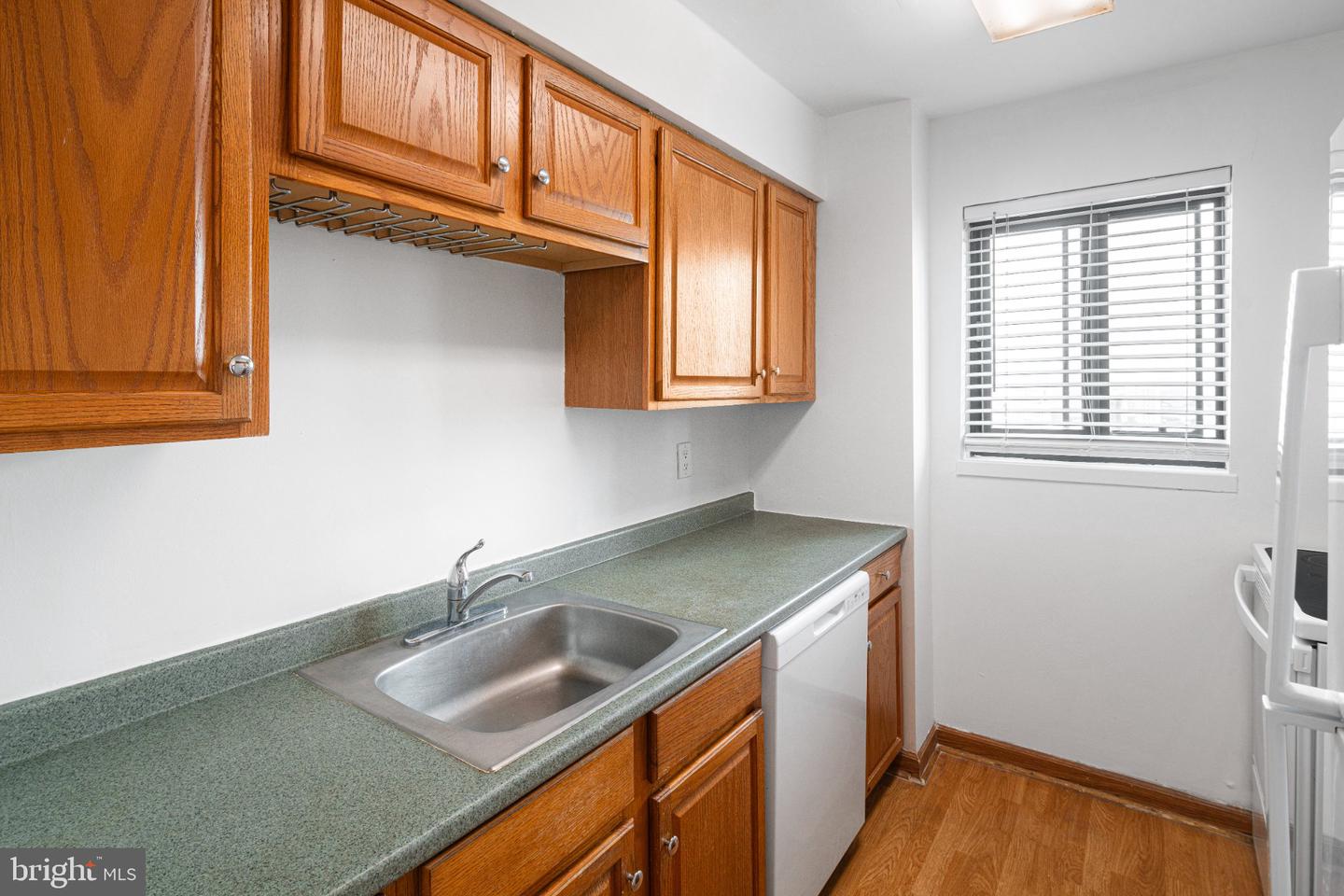 1420 Locust St #33r Property Photo 8