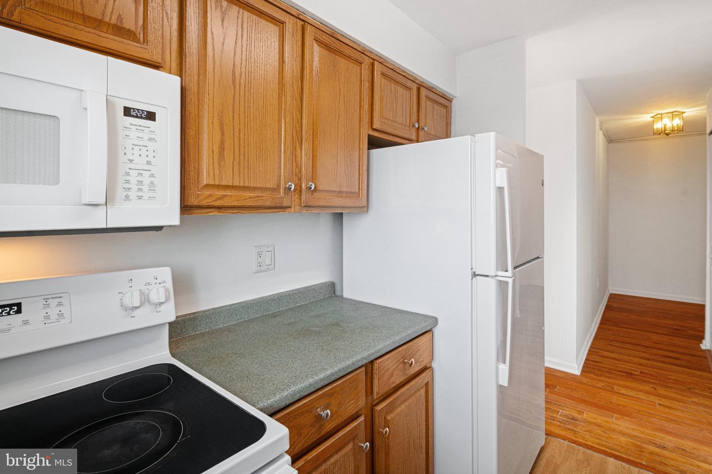 1420 Locust St #33r Property Photo 9