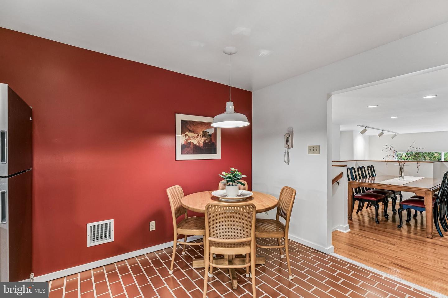 2030 Mount Vernon St Property Photo 10