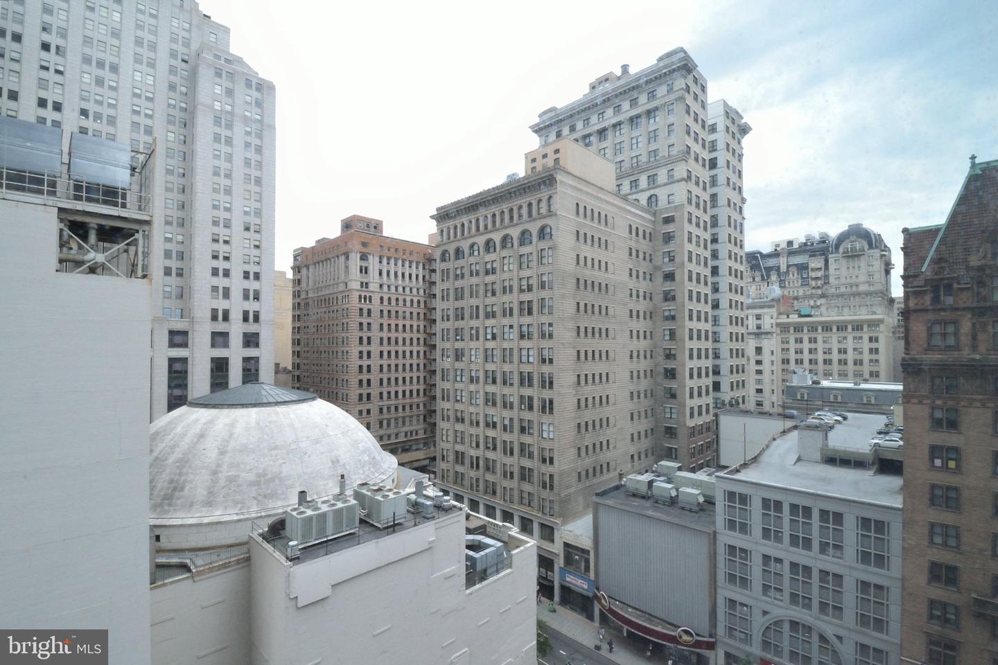 1414 S Penn Sq #14a Property Photo 4