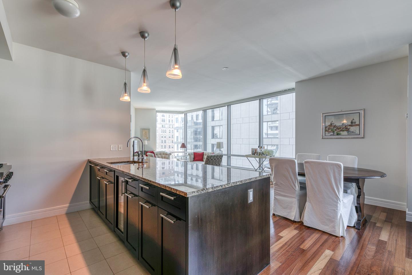 1414 S Penn Sq #14a Property Photo 9