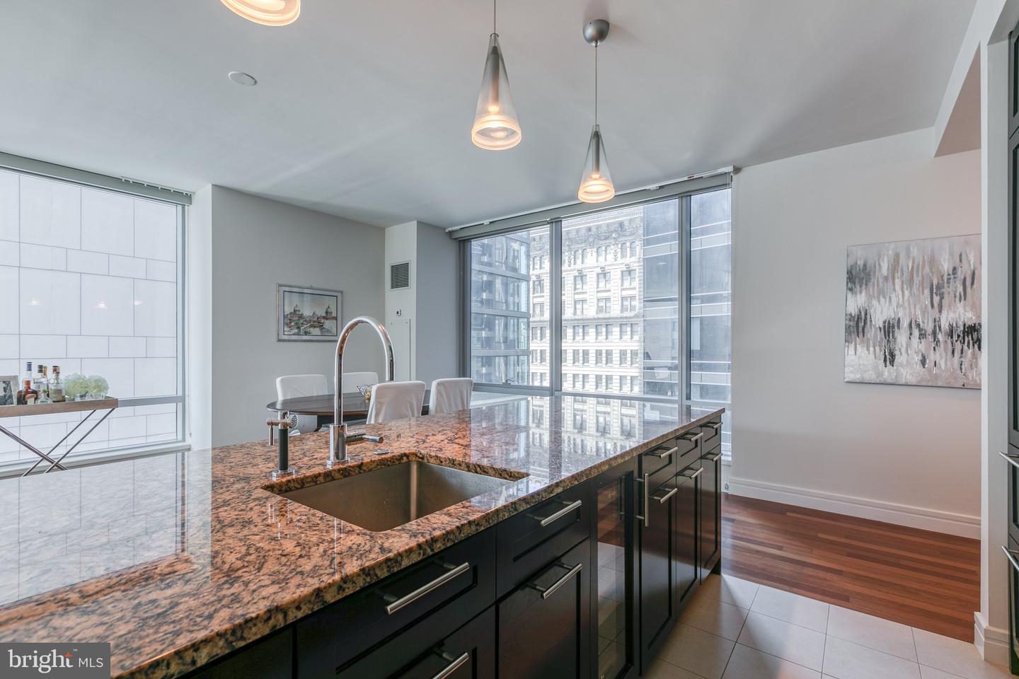 1414 S Penn Sq #14a Property Photo 12