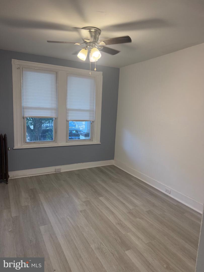 6022 Spring St Property Photo 8