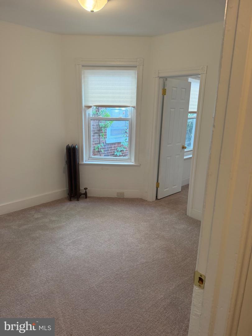 6022 Spring St Property Photo 11