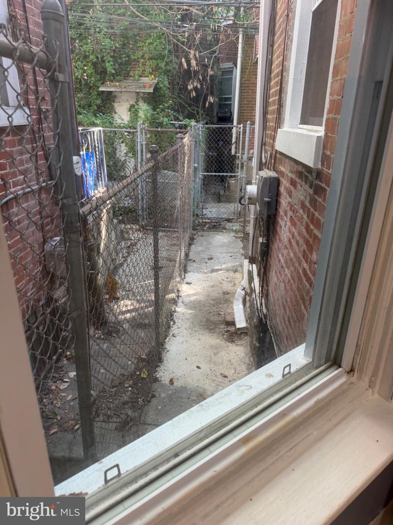 6022 Spring St Property Photo 14