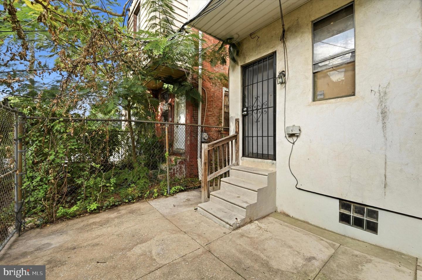 556 N Paxon St Property Photo 25