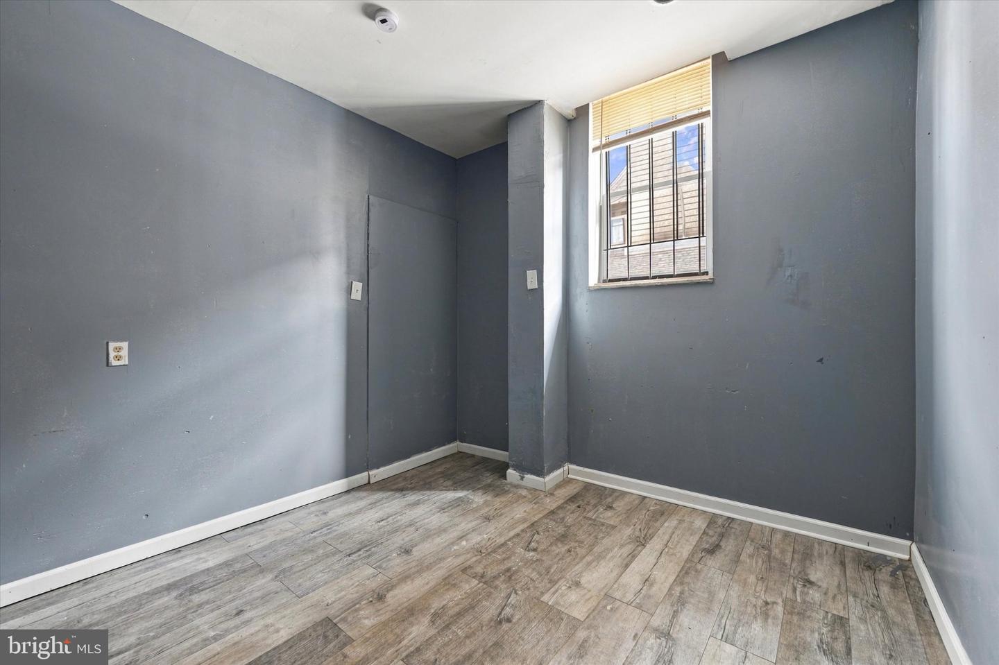 1514 Wolf St Property Photo 15