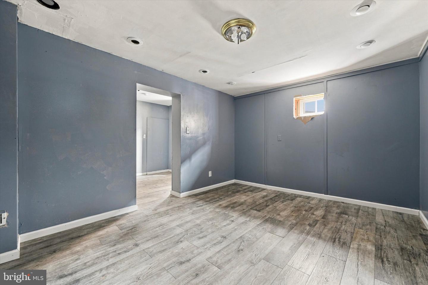 1514 Wolf St Property Photo 18