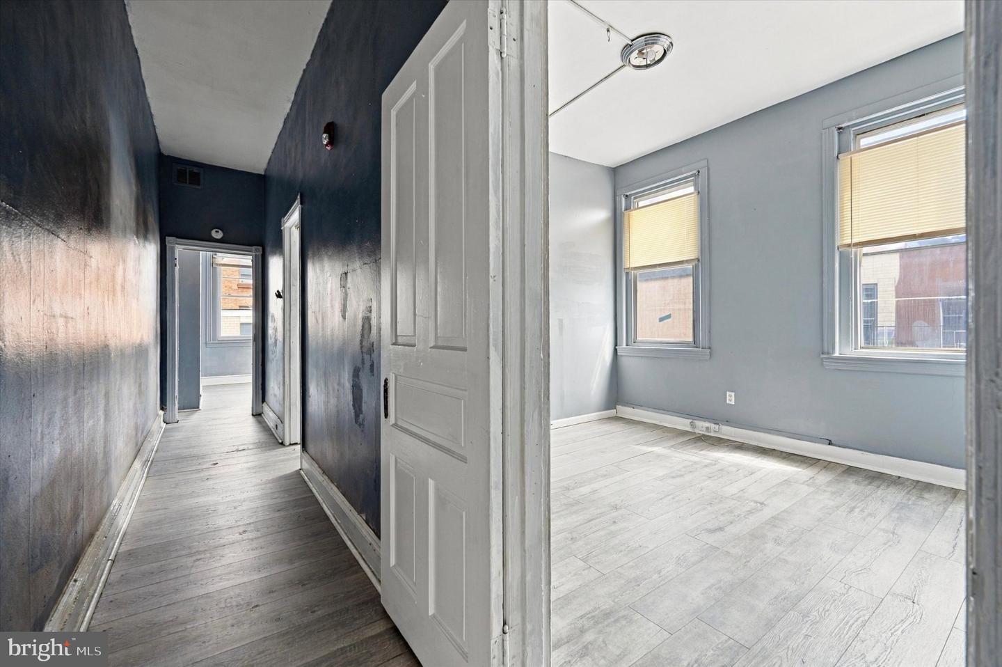 1514 Wolf St Property Photo 35