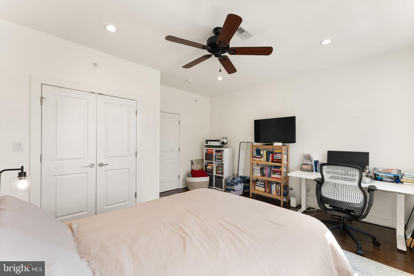 631 W Oxford St #2 Property Photo 19