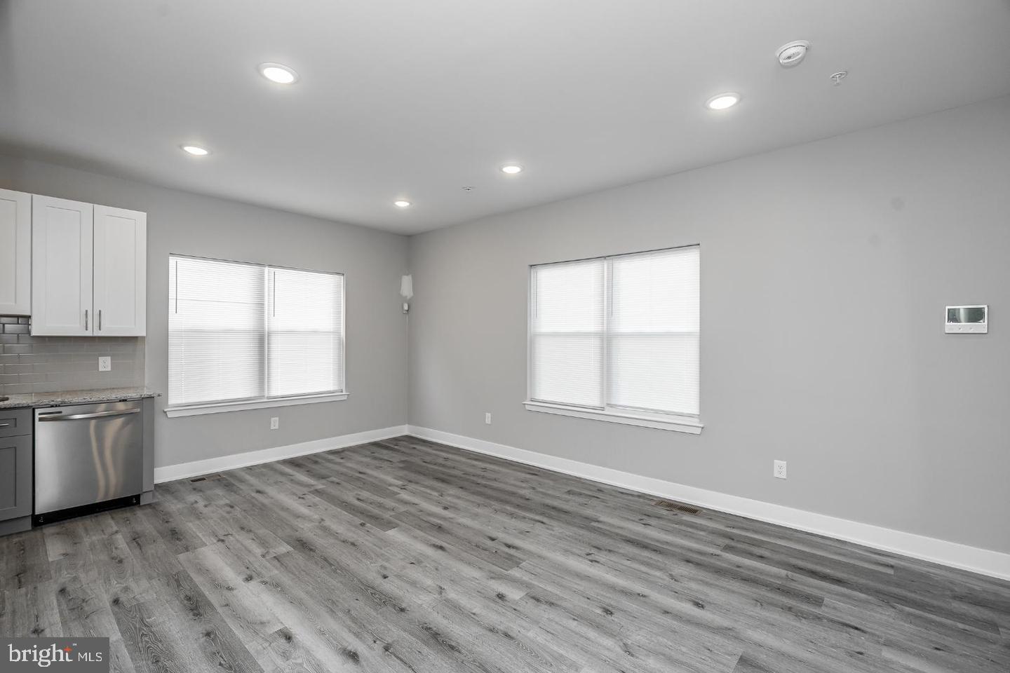 616 N Union St #b Property Photo 4