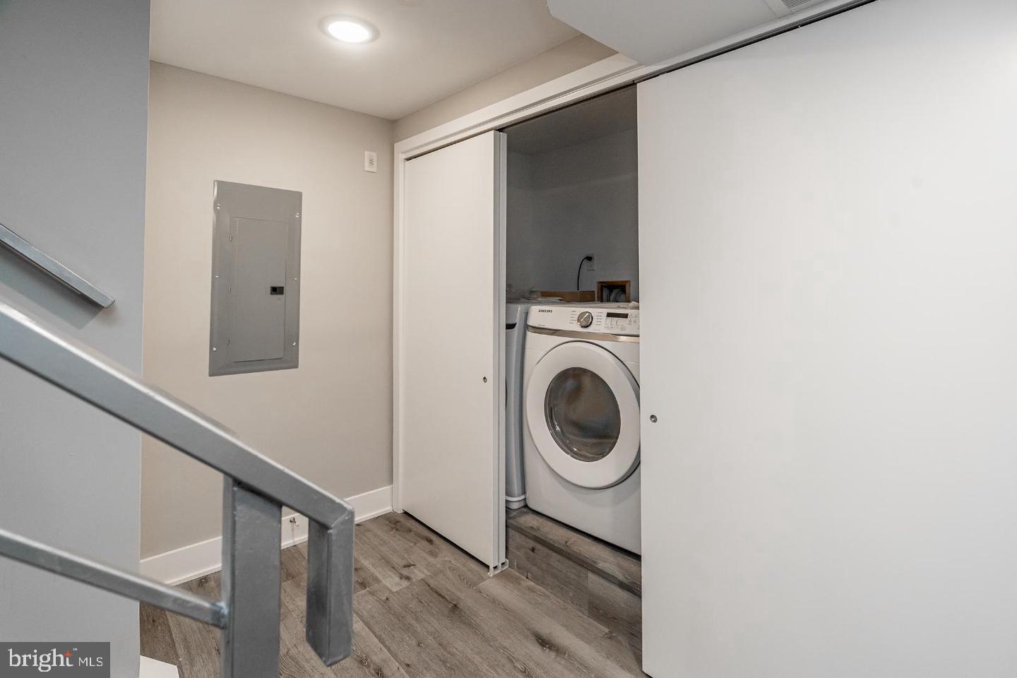 616 N Union St #b Property Photo 9