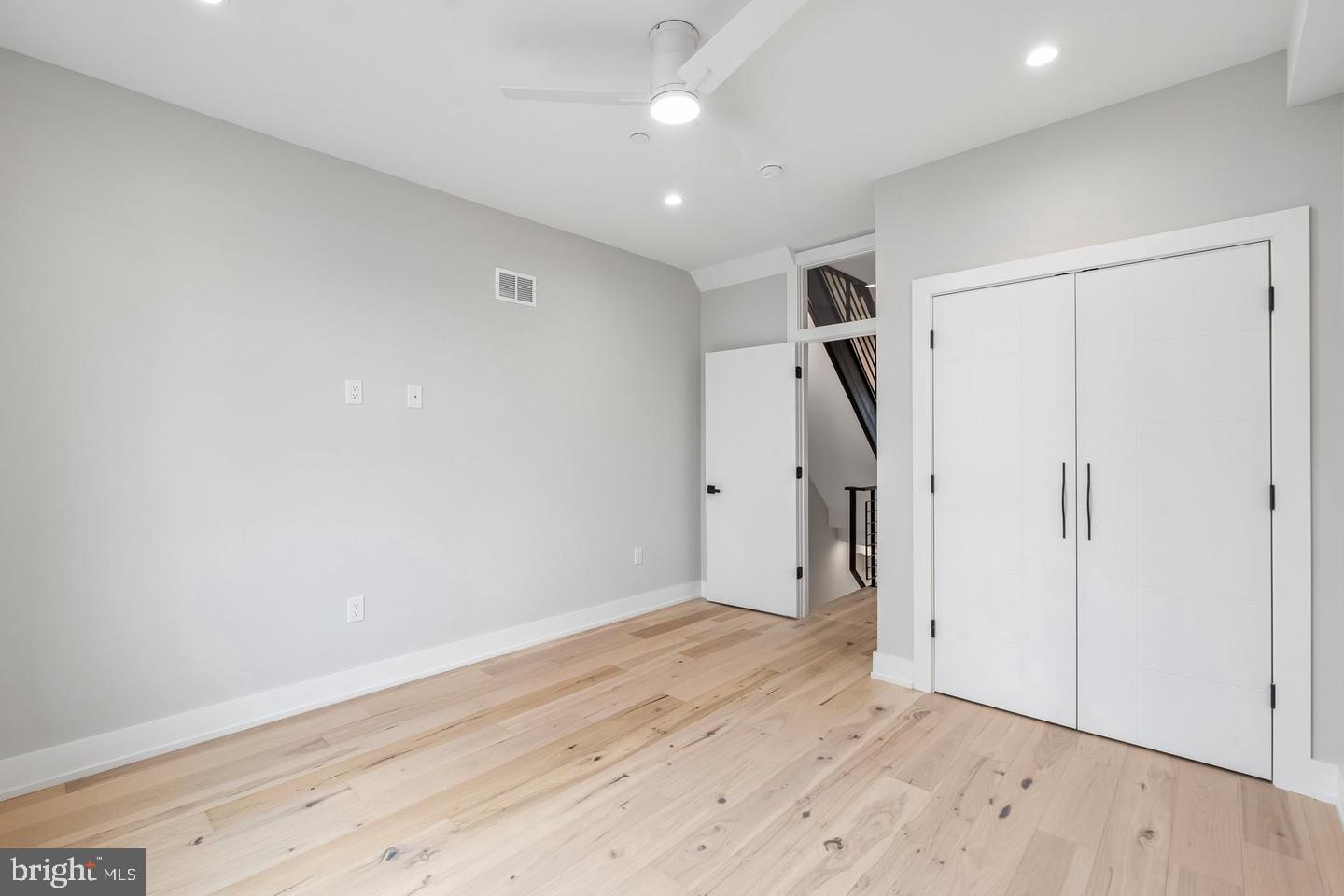 1534 S Lambert St Property Photo 16