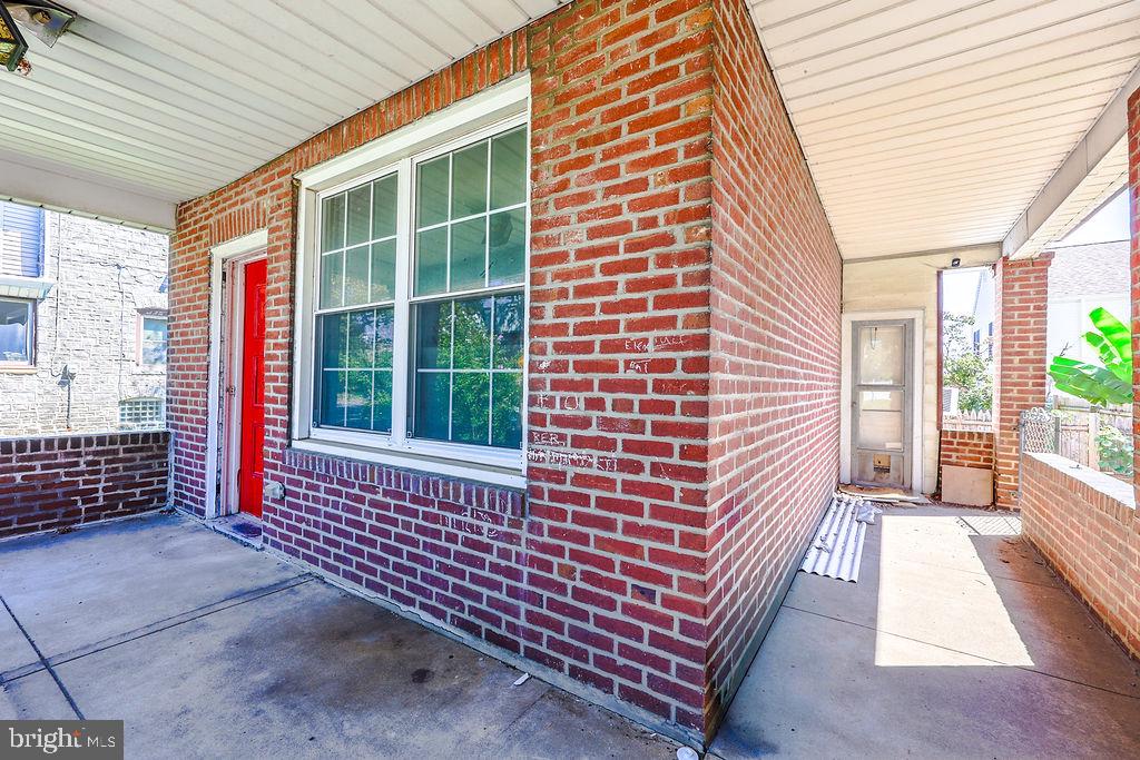 7339 Whitaker Ave Property Photo 2