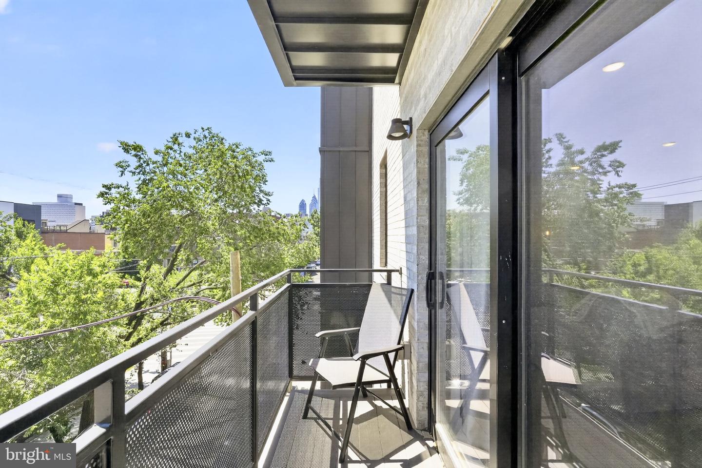 1801 Fairmount Ave #- Unit 303 Property Photo 8