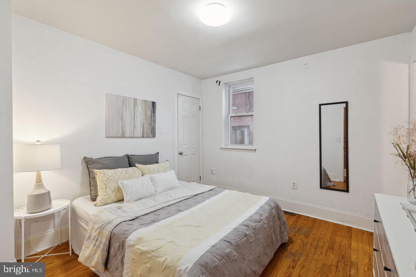 1305 Spruce St #th1c Property Photo 18