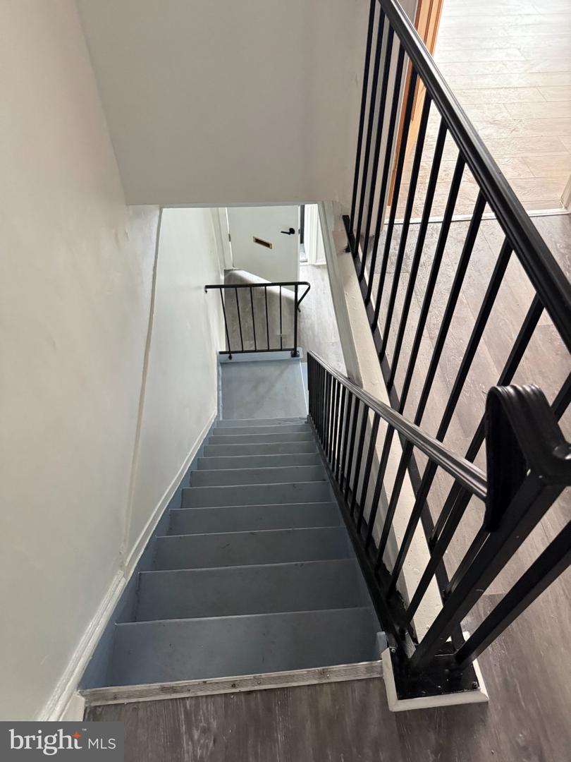 11 N Hirst St Property Photo 34