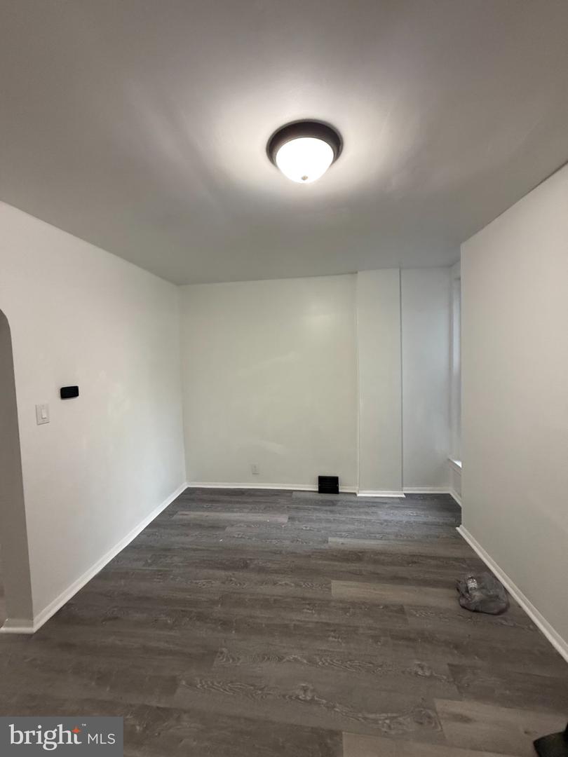11 N Hirst St Property Photo 35