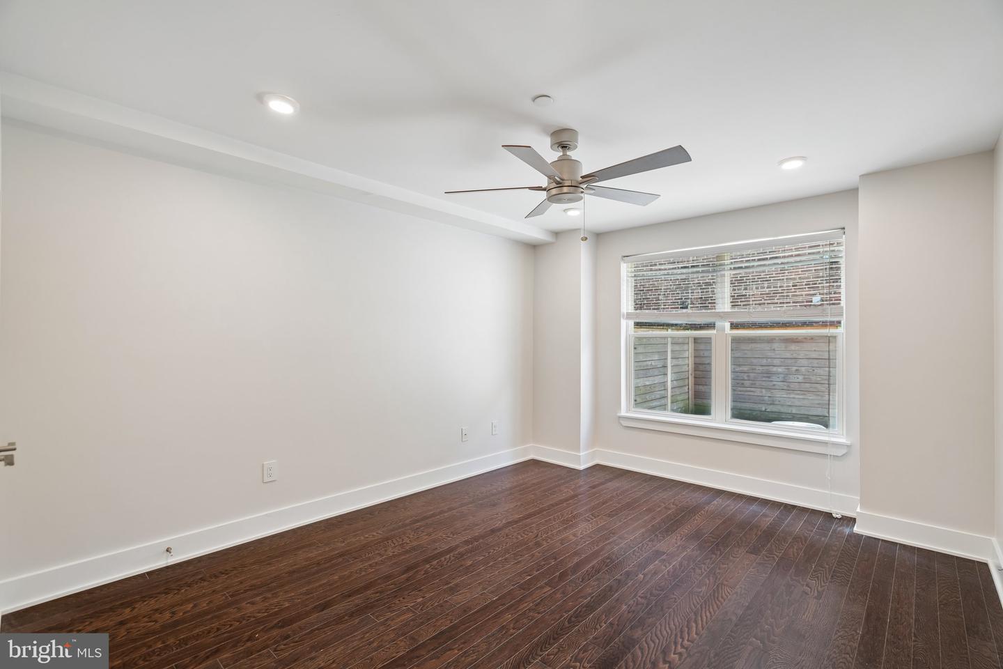 970 N Marshall St #7 Property Photo 10