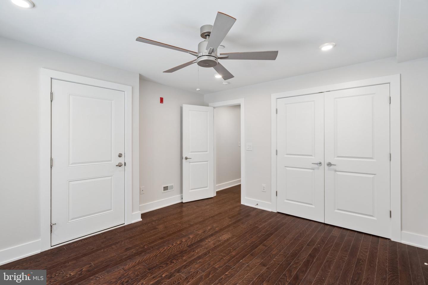 970 N Marshall St #7 Property Photo 11