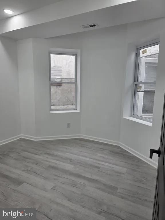 4818 Sansom Property Photo 8