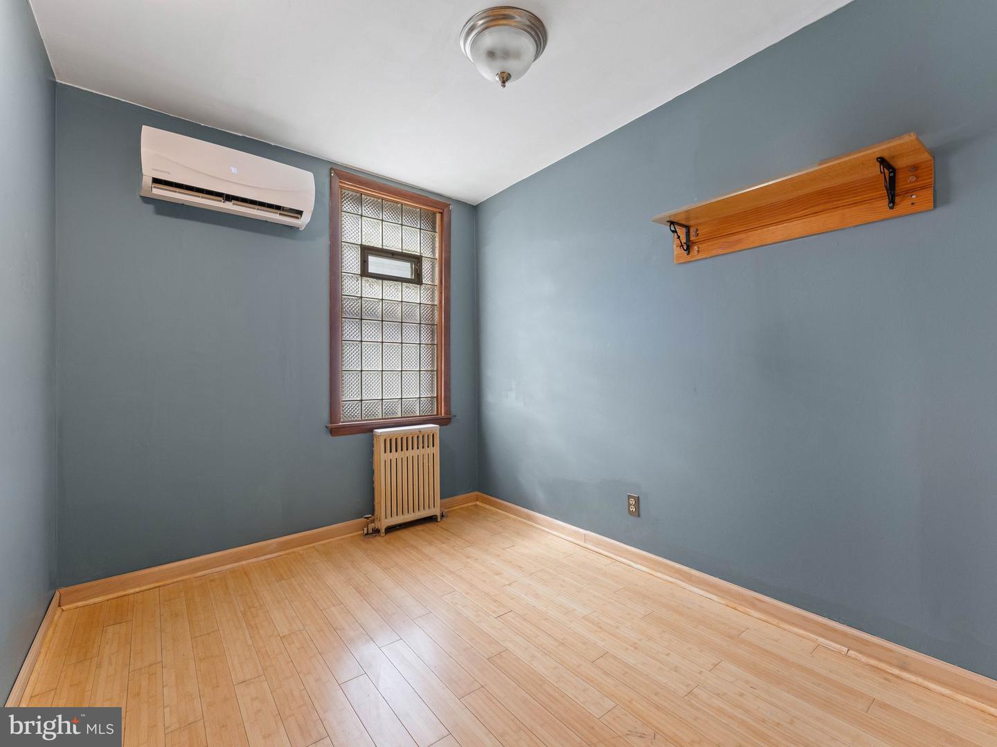 314 E Wildey St Property Photo 17