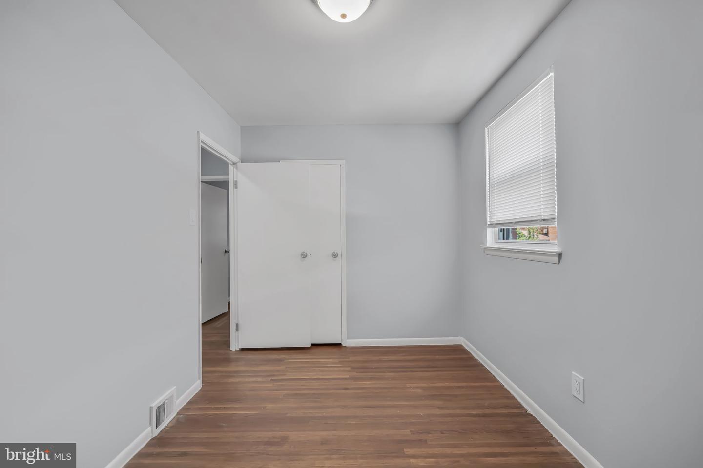 9766 Clark St Property Photo 11