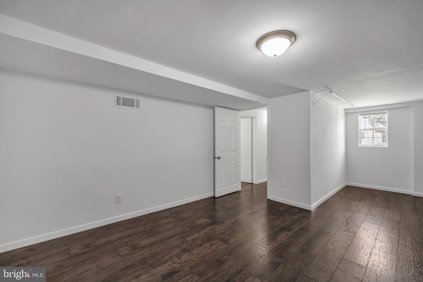 9766 Clark St Property Photo 23
