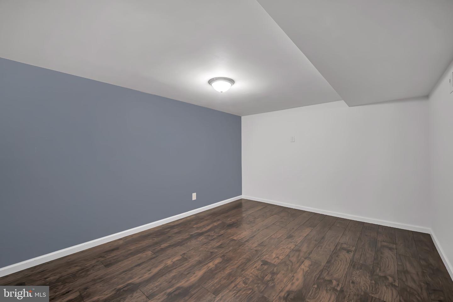 9766 Clark St Property Photo 25