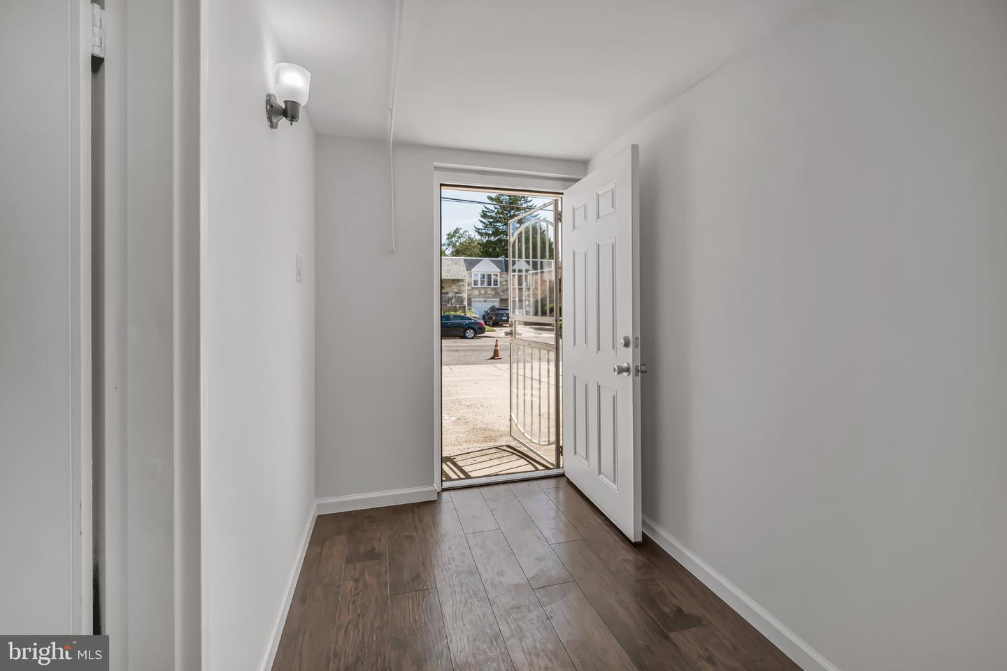 9766 Clark St Property Photo 26