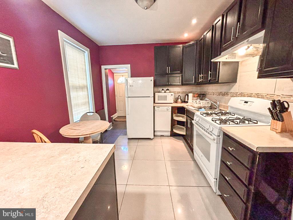 3330 Brandywine St Property Photo 6