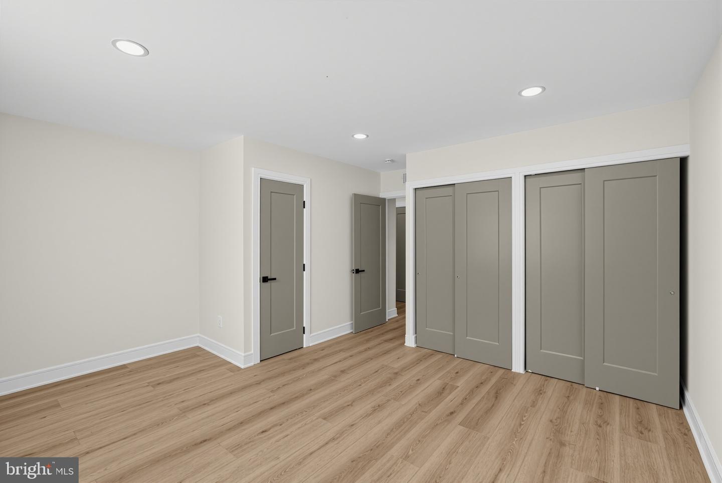 322 Ripka St Property Photo 25