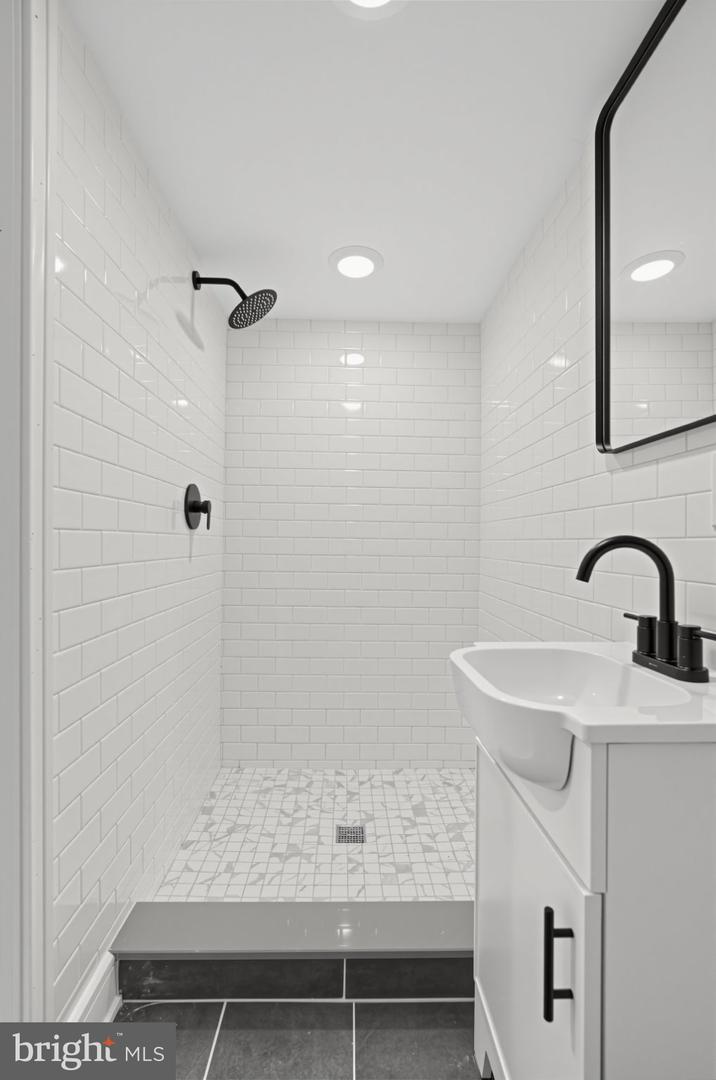 322 Ripka St Property Photo 29