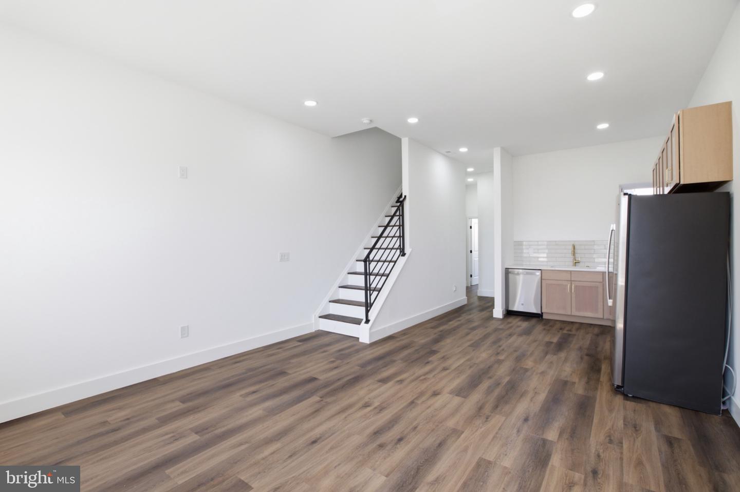 1520 S 22nd St #2 Property Photo 8