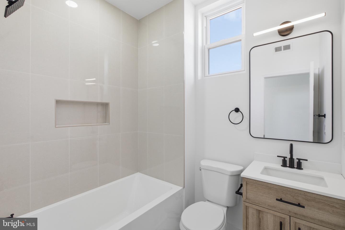 1520 S 22nd St #2 Property Photo 12