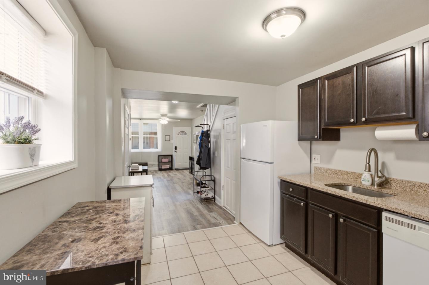 2512 S Philip St Property Photo 15