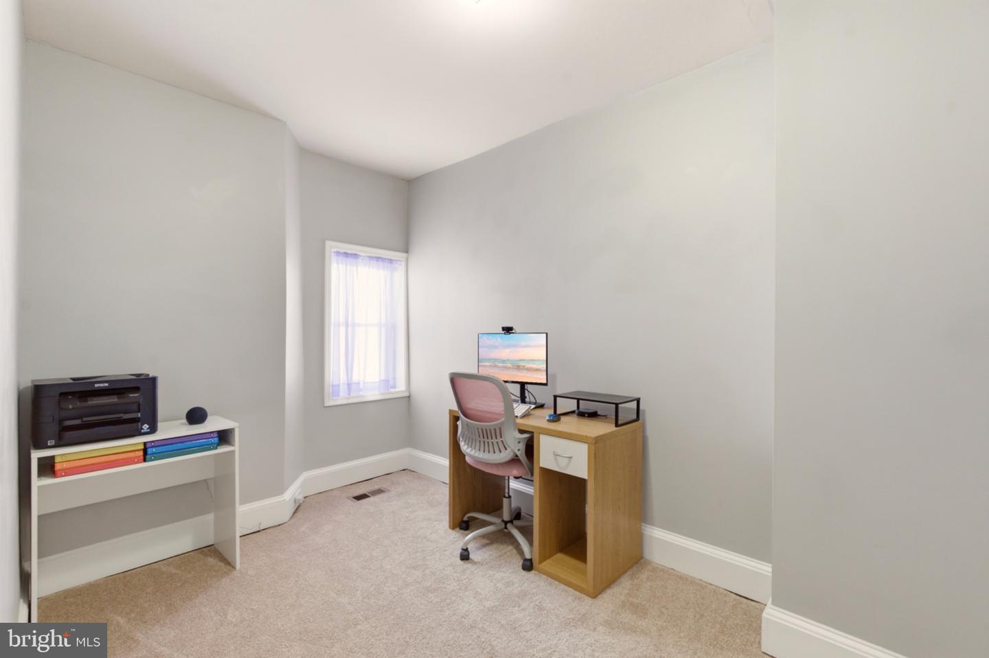 2512 S Philip St Property Photo 16