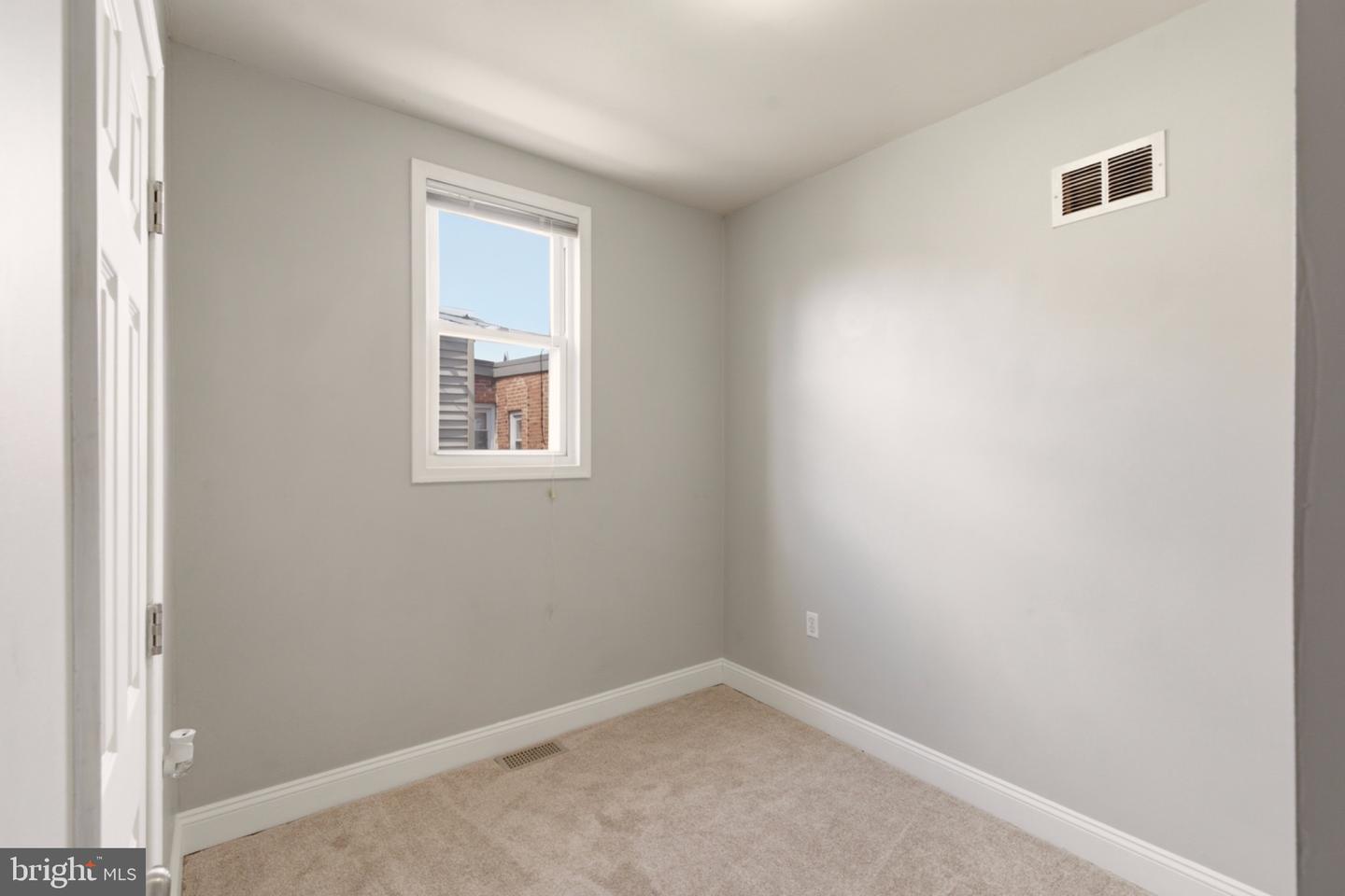 2512 S Philip St Property Photo 22