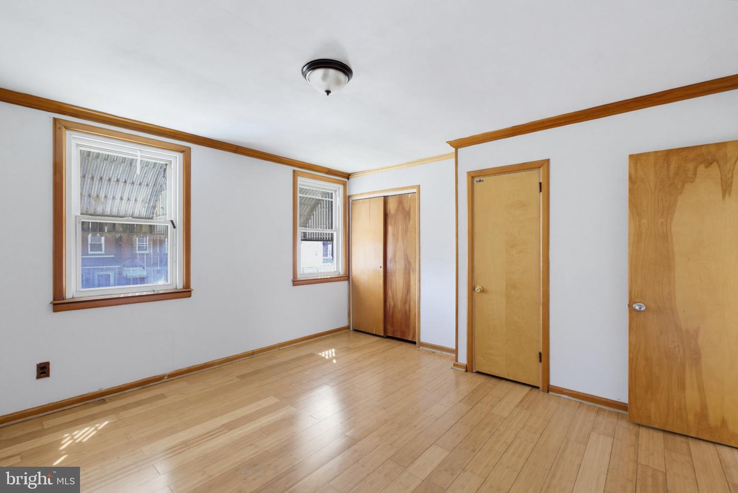 6714 Gillespie St Property Photo 22
