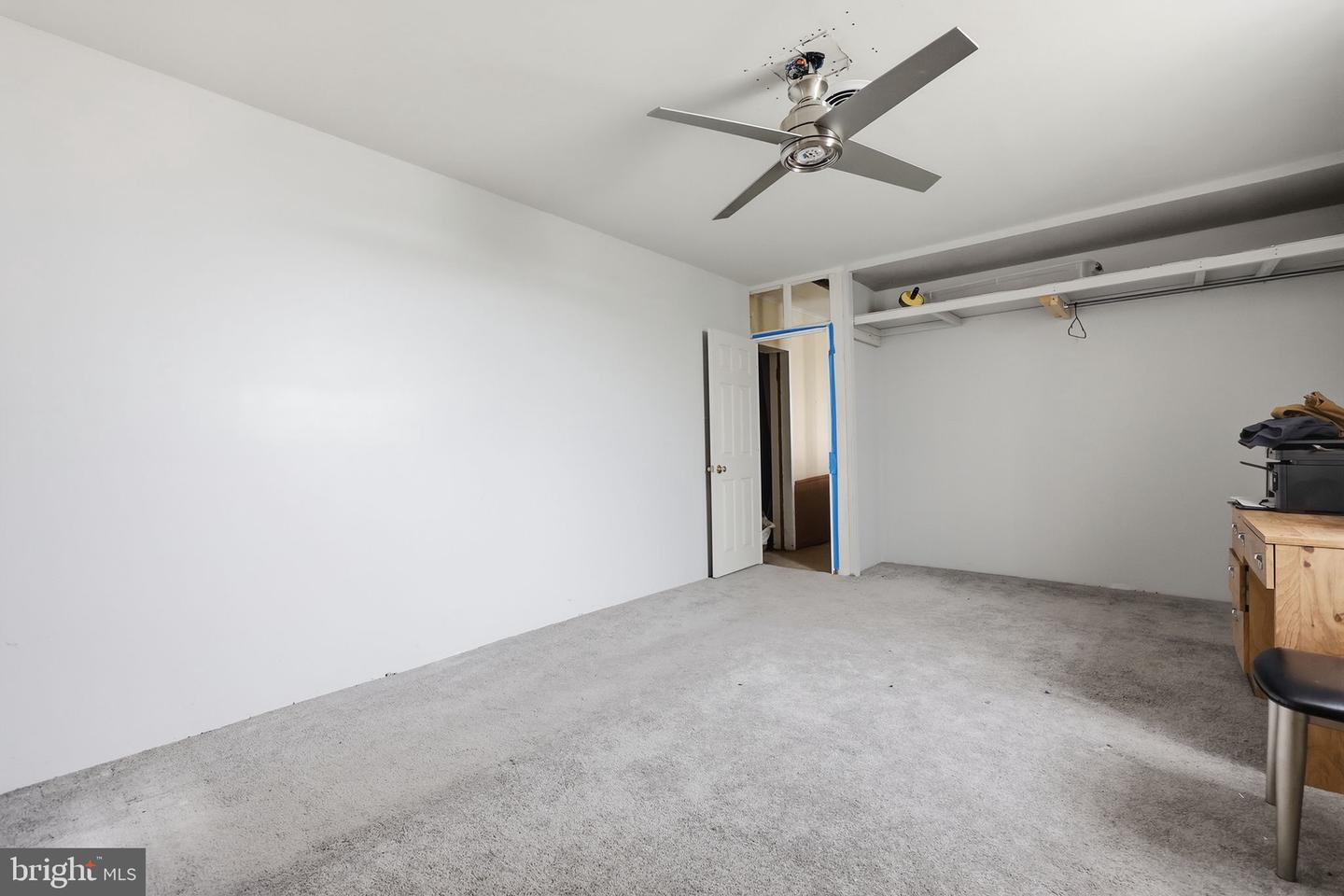 5602-08 Devon St Property Photo 13