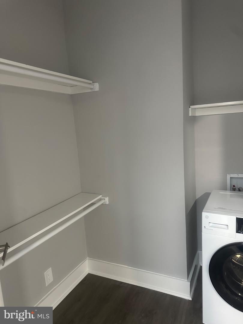 262-266 E Cliveden St #214 Property Photo 12
