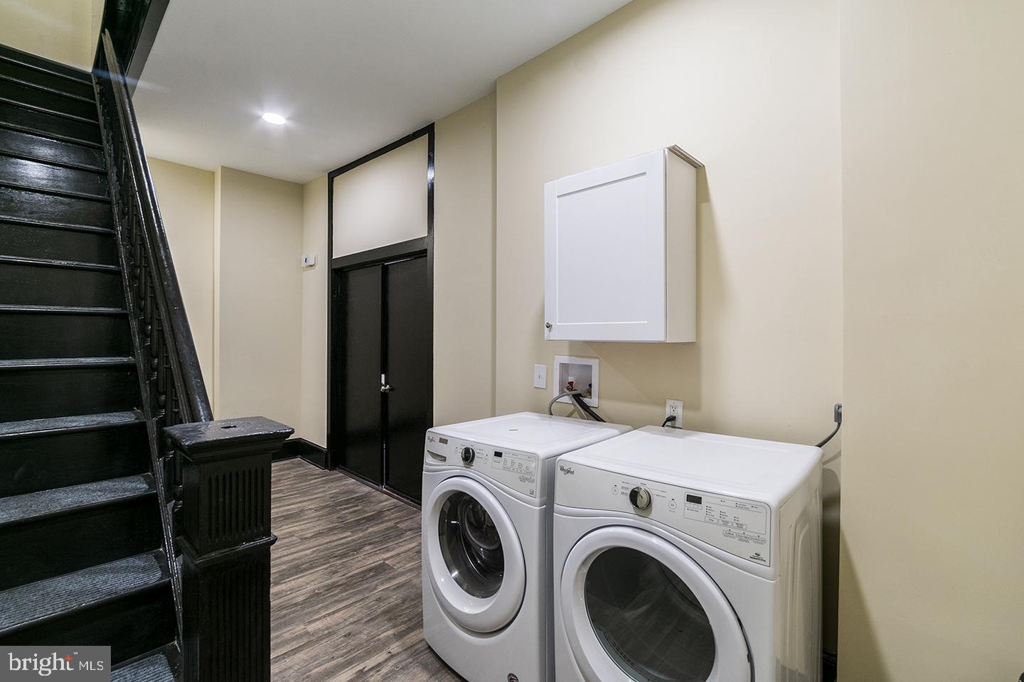 937 N 2nd St #unit 2f Property Photo 4