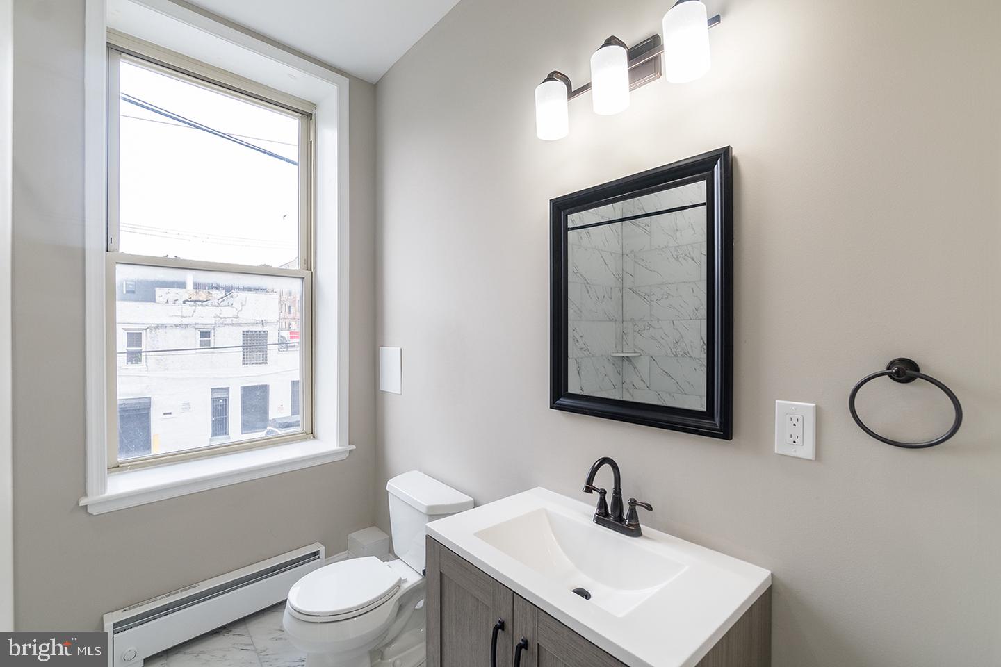937 N 2nd St #unit 2f Property Photo 9