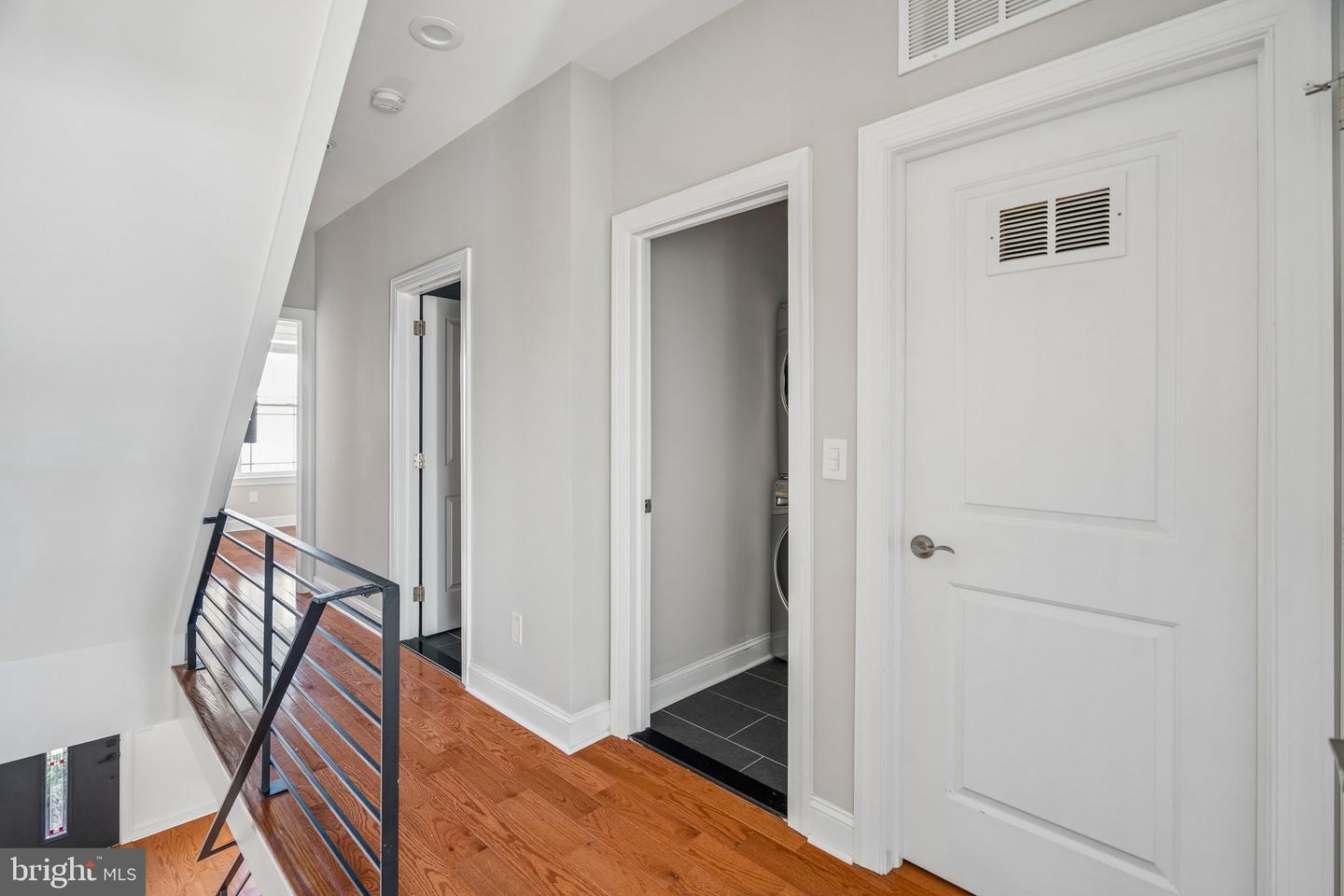 2036 Reed St Property Photo 12