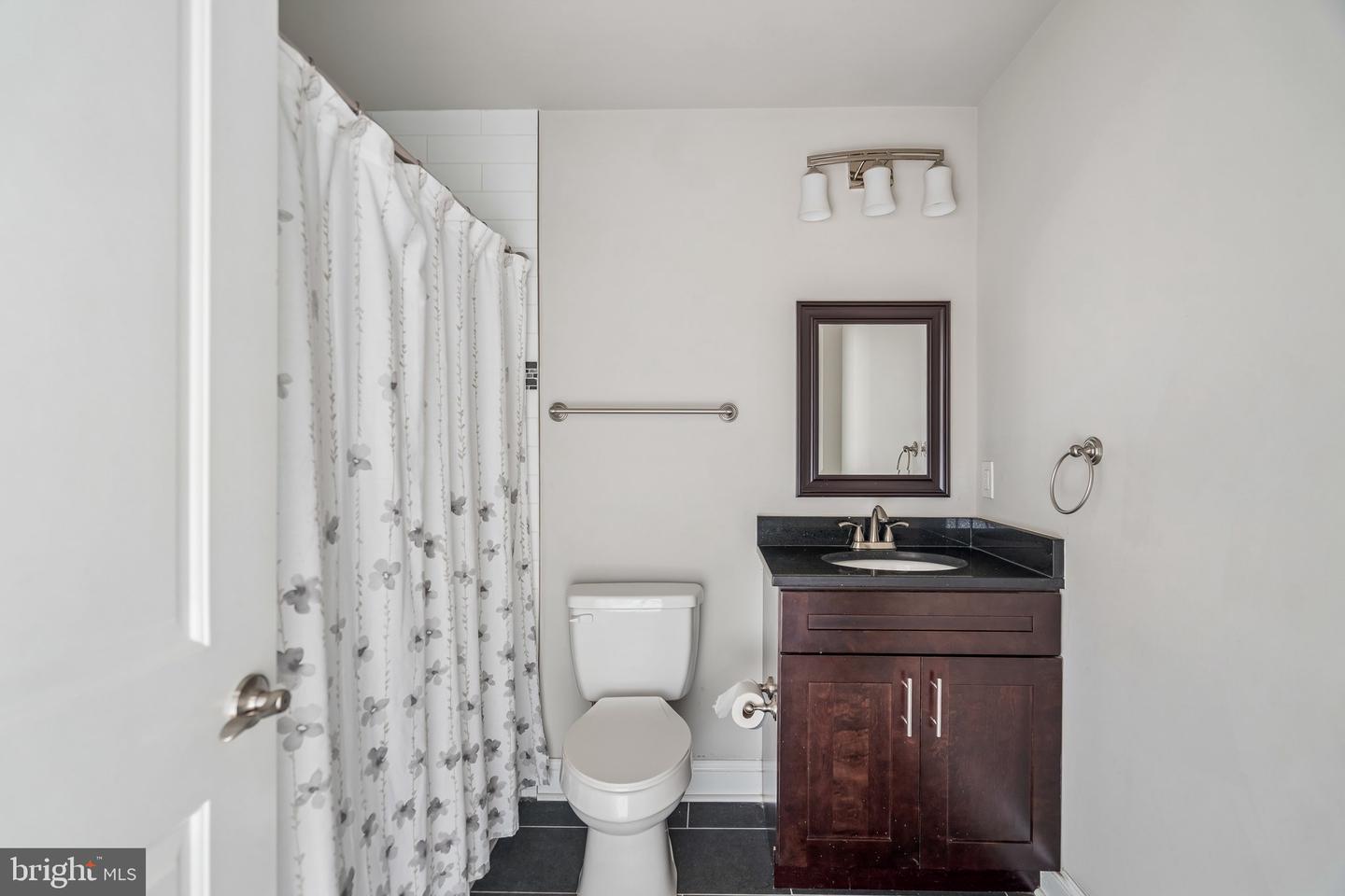 2036 Reed St Property Photo 15